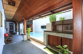 Photo 2 - Pao Jin Poon Beach Front Villa