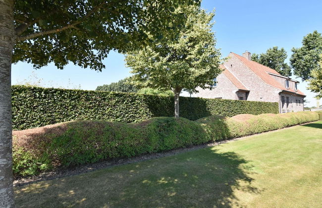 Tasteful Mansion in Lichtervelde with Hot Tub - Photo 38