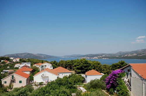 Photo 1 - Sea-view Apartment in Okrug Donji With Balcony