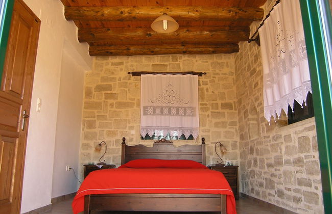 Stratos Villas - Photo 6