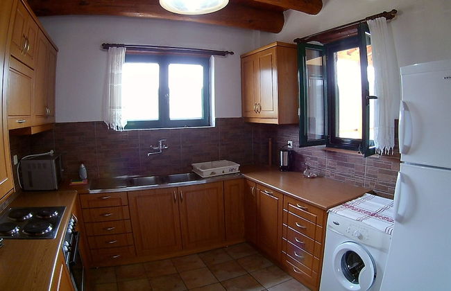 Stratos Villas - Photo 10