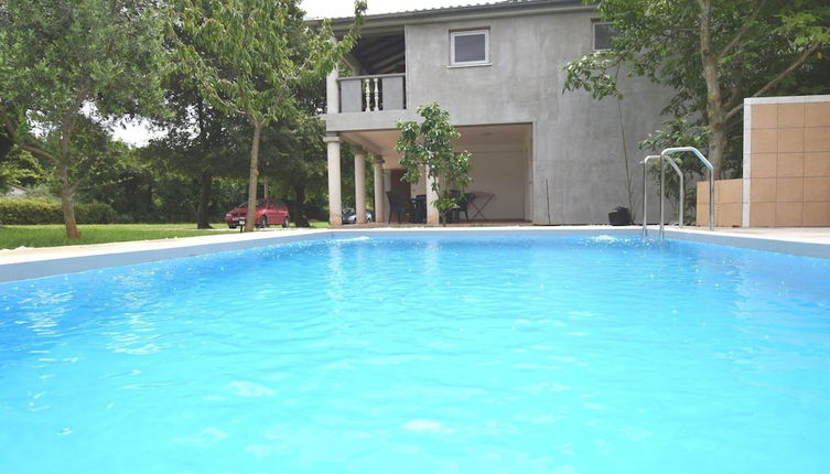 Photo 1 - Apartment in Holiday Home With Private Pool