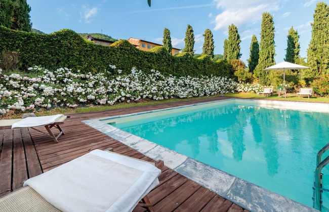 Villa Il Tinaio in Capannori - Photo 61