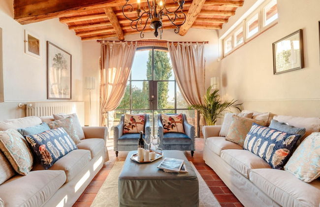 Villa Il Tinaio in Capannori - Photo 10