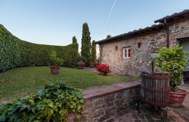 Villa Il Tinaio in Capannori - Photo 28