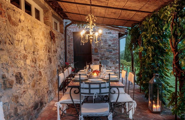 Villa Il Tinaio in Capannori - Photo 2