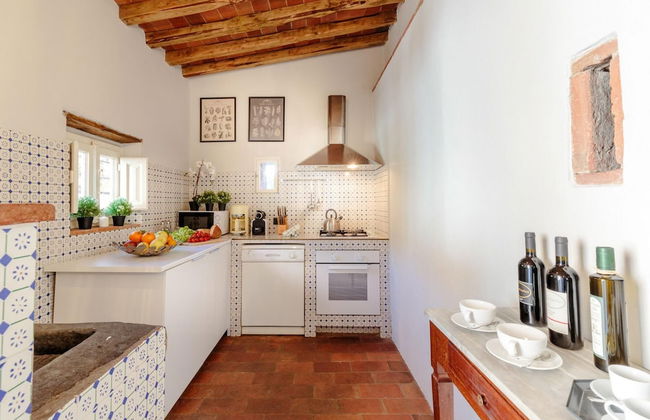 Villa Il Tinaio in Capannori - Photo 7