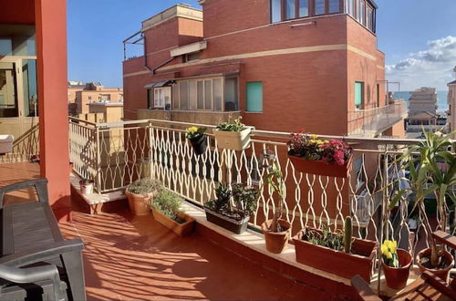 Foto 26 - Penthouse 2-bed Apartment in Lido di Ostia