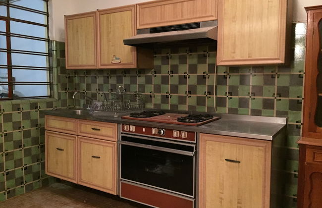 2 Bedroom House - Photo 8