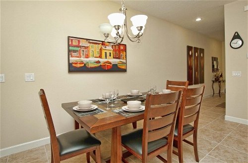 Photo 12 - Townhome W/splashpool In Paradise Palms 3080pp 4 Bedroom Townhouse by RedAwning