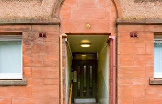 Photo 3 - Graceful Apartment in Greenock near Newark Castle