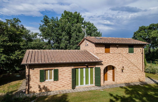 Villa With Panoramic Views - Photo 20