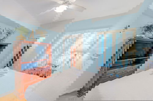 Photo 2 - Legacy Towers I