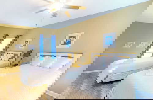 Photo 3 - Legacy Towers I