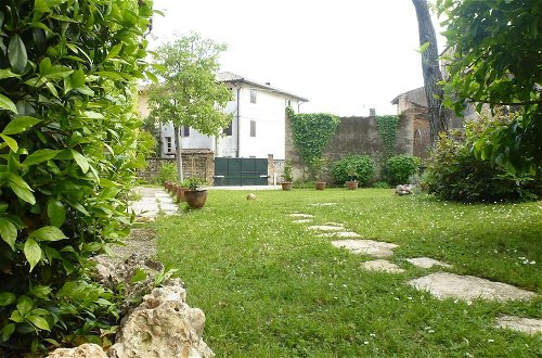 Foto 14 - Modern Accommodation, Just Renovated, Private Garden, Wifi, Near Treviso
