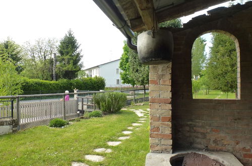 Foto 29 - Modern Accommodation, Just Renovated, Private Garden, Wifi, Near Treviso