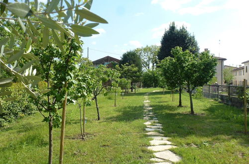 Foto 36 - Modern Accommodation, Just Renovated, Private Garden, Wifi, Near Treviso