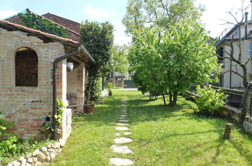 Foto 31 - Modern Accommodation, Just Renovated, Private Garden, Wifi, Near Treviso