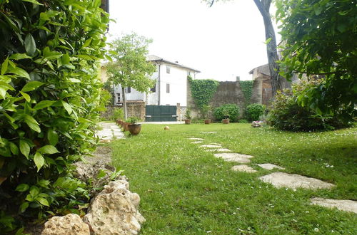 Foto 30 - Modern Accommodation, Just Renovated, Private Garden, Wifi, Near Treviso