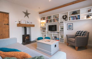 Foto 1 - Church Cottage West Down, Sleeps 6-7, Dog Friendly