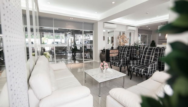 Lobby sitting area