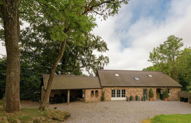 Glorious Holiday Home in Wéris with Hot Tub - Foto 33