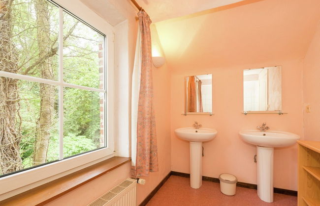 Glorious Holiday Home in Wéris with Hot Tub - Foto 17