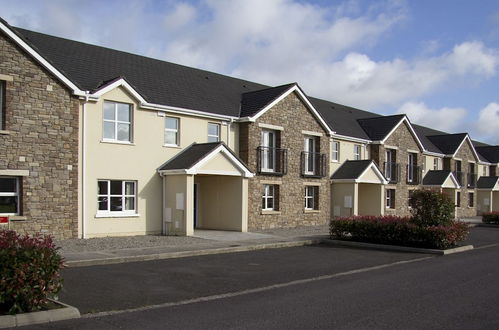 Photo 1 - Knightsbrook Courtyard Houses