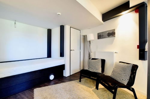 Photo 9 - Apartment in Former Coach House