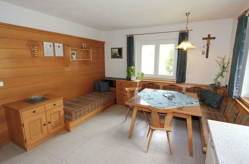 Foto 9 - A Well Kept Holiday Home, Full of Atmosphere and With a Wooden Decor