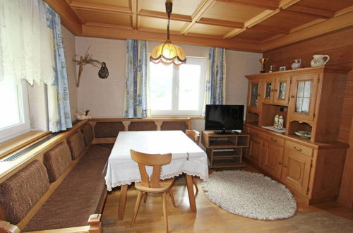 Photo 10 - A Well Kept Holiday Home, Full of Atmosphere and With a Wooden Decor