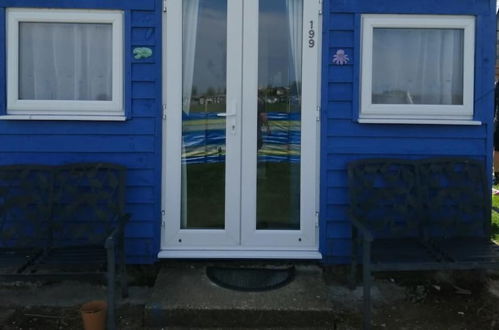 Foto 9 - The Beach Hut Home From Home in Leysdown on Sea