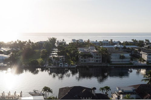 Photo 74 - 5 Bedroom Luxe Villa on Deep Water Intracoastal