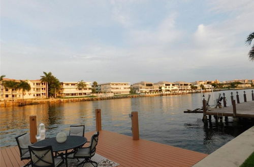 Foto 63 - 5 Bedroom Luxe Villa on Deep Water Intracoastal