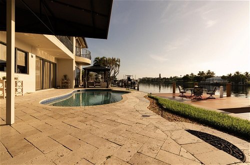 Foto 76 - 5 Bedroom Luxe Villa on Deep Water Intracoastal