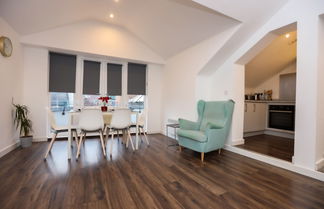 Photo 2 - L1 Boutique Apartments