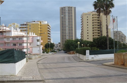 Foto 13 - Cosy Apartment, Pool, in Praia Da Rocha, Portimao