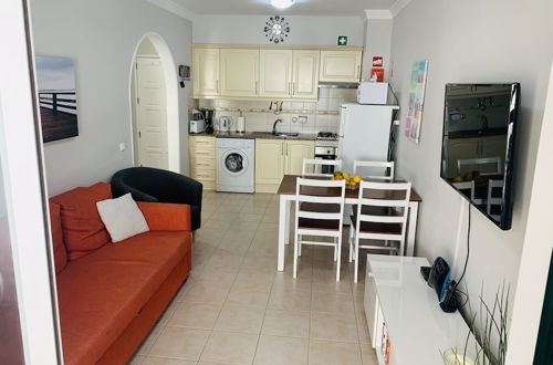 Photo 18 - Cosy Apartment, Pool, in Praia Da Rocha, Portimao