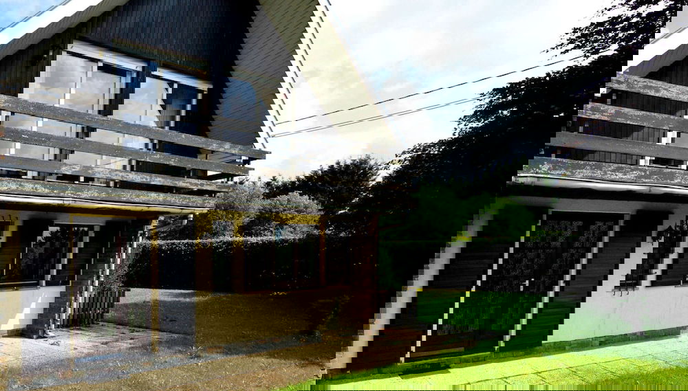 Primary image
