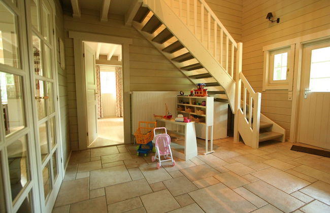 Countryside Chalet in Bomal sur Ourthe With Sauna, Balcony - Foto 2