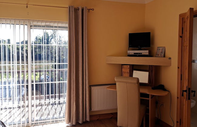 Spacious 6-bed House 10 Minutes From Knock Airport - Foto 31