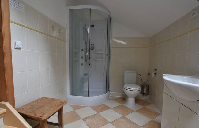 Spacious Holiday Home in Zlata Olesnice - Foto 20