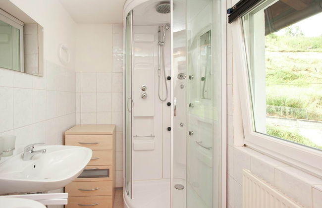 Spacious Holiday Home in Wenns near Ski Area - Foto 26