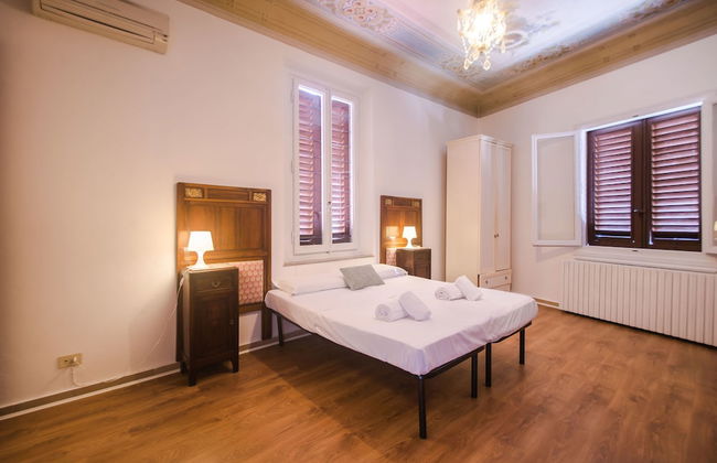 Lovely 4BD Apt 3min Walk to Ponte Vecchio - Foto 14