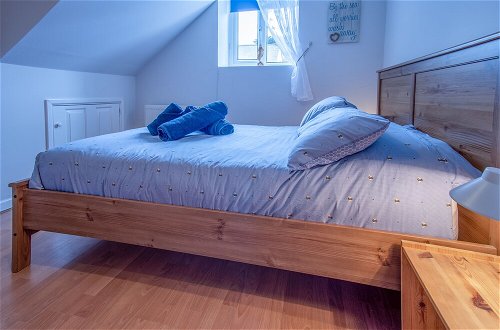 Foto 4 - Starfish Apartment - 2 Bedroom - Tenby