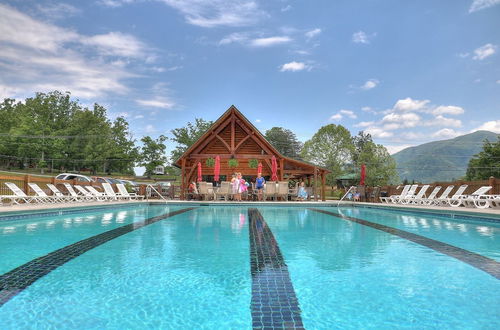 Photo 34 - Ridgetop Theatre Lodge - Six Bedroom Cabin