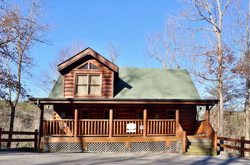 Photo 1 - Sweet Surrender - One Bedroom Cabin