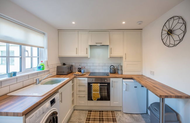 Candy Cottage, Halesworth - Photo 9