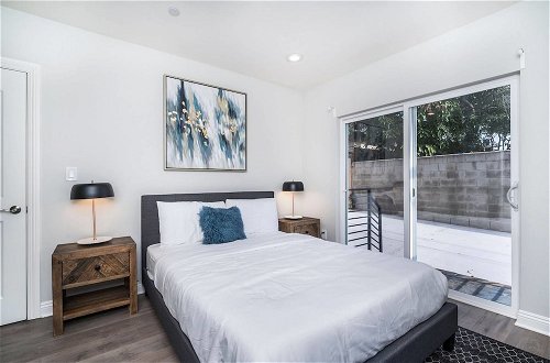 Photo 4 - Brand NEW Luxury Modern 3bdr Townhome In Silver Lake