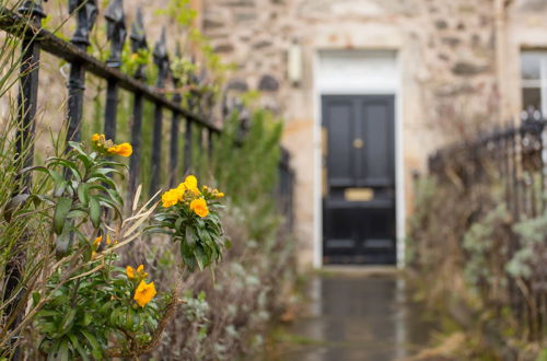 Photo 28 - Calton Hill Idyllic Cottage Feel Next 2 Princes St